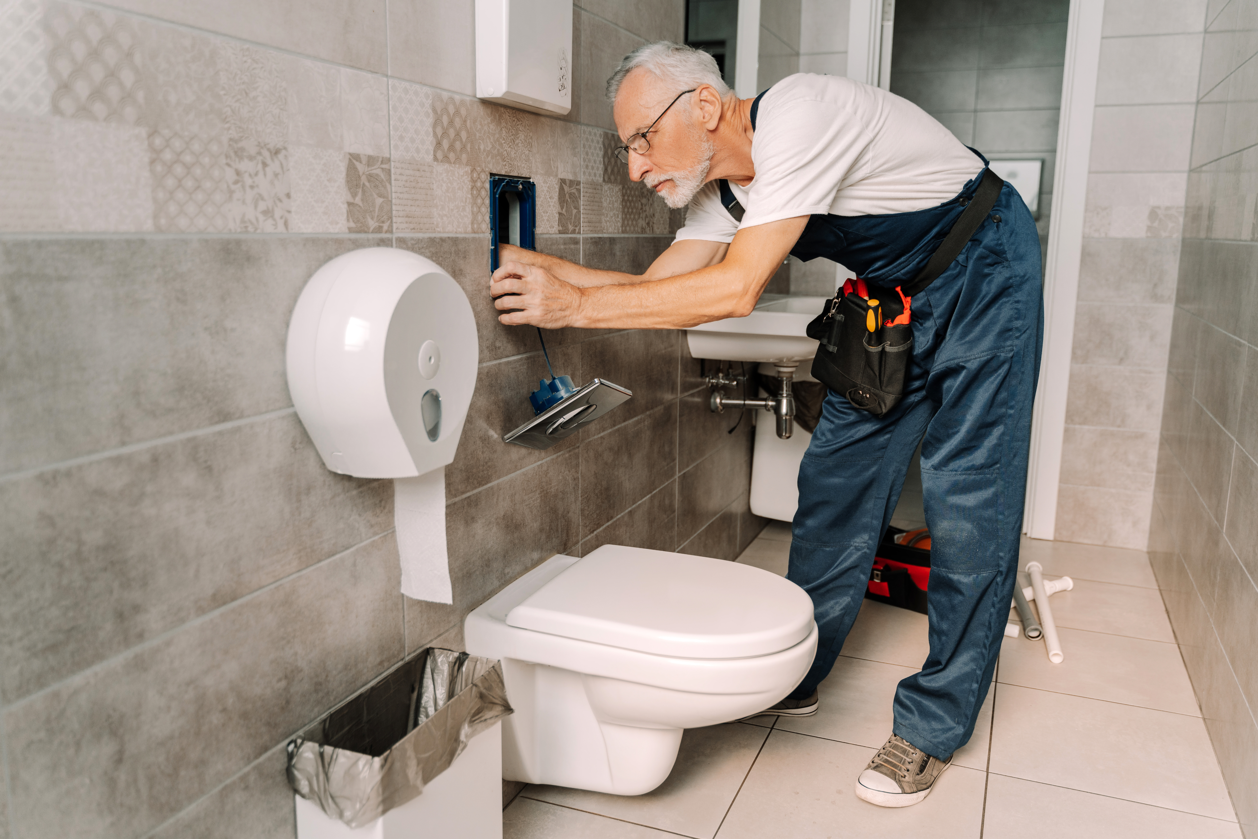 Restroom Tech
